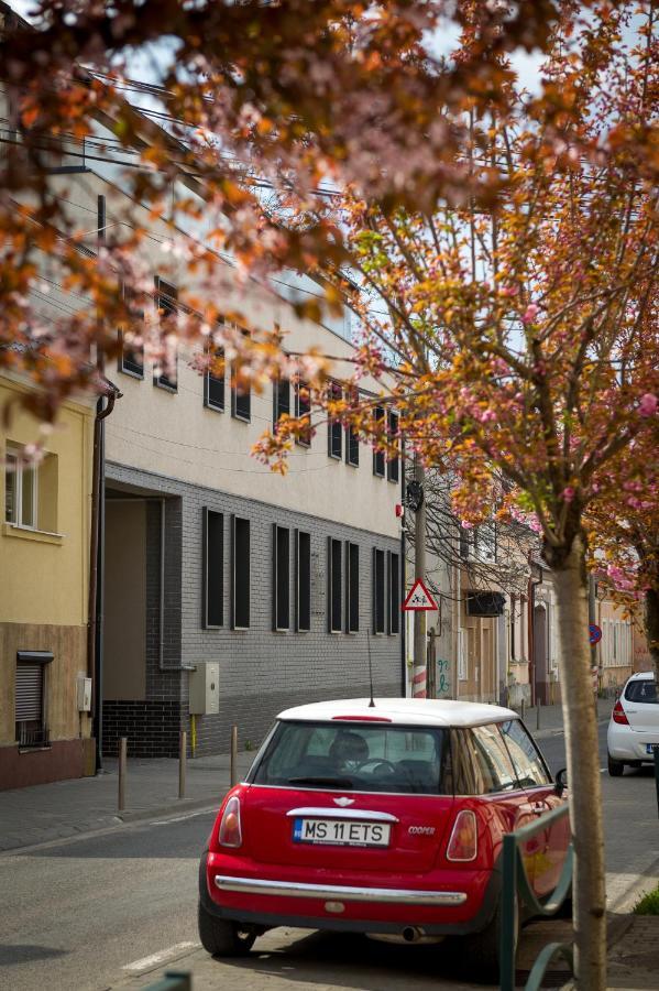 H11 Downtown Apartments Târgu-Mureş Exterior foto